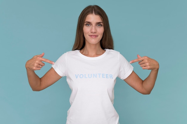 Free photo portrait of humanitarian volunteer