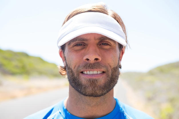 Free photo portrait of male athlete