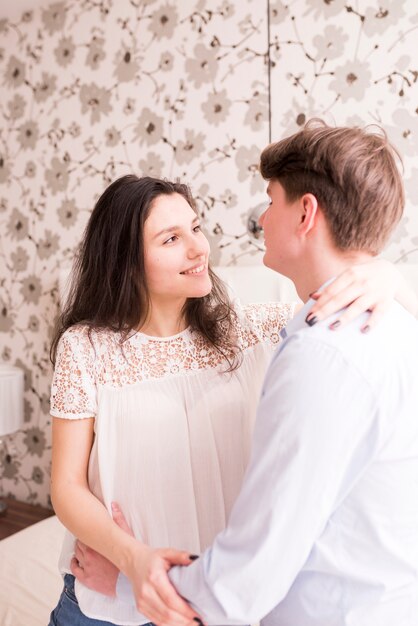 Free photo portrait of modern couple at home