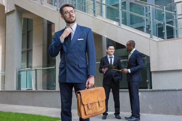 Free photo portrait of multi ethnic business team