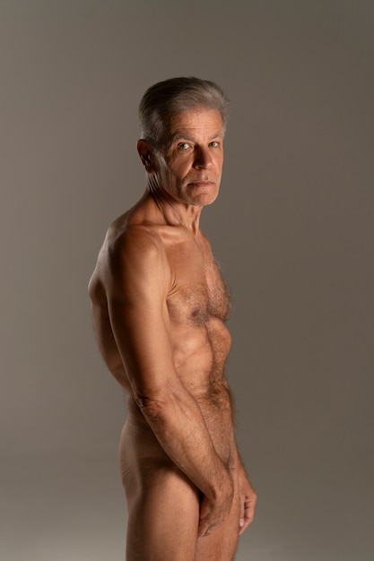 Free photo portrait of naked elderly person