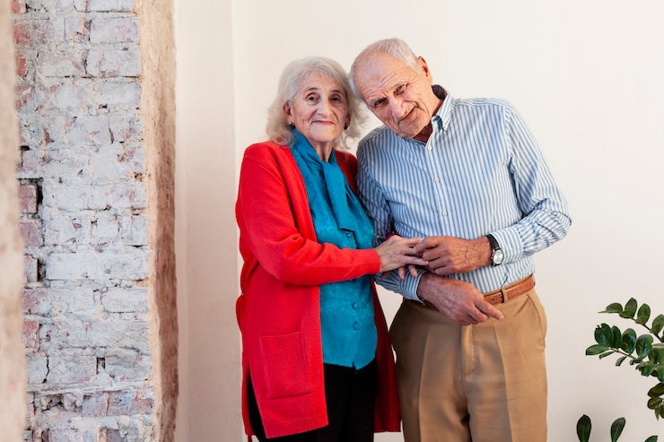 Free Photo portrait of senior couple in love