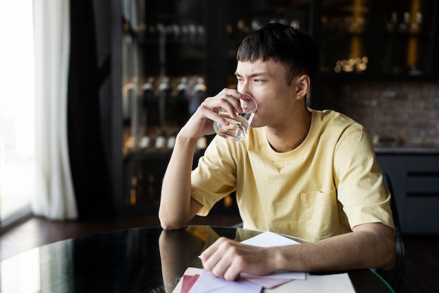 민감한 남자의 초상화