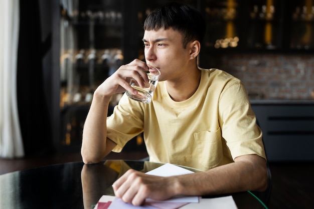 Free photo portrait of sensitive man