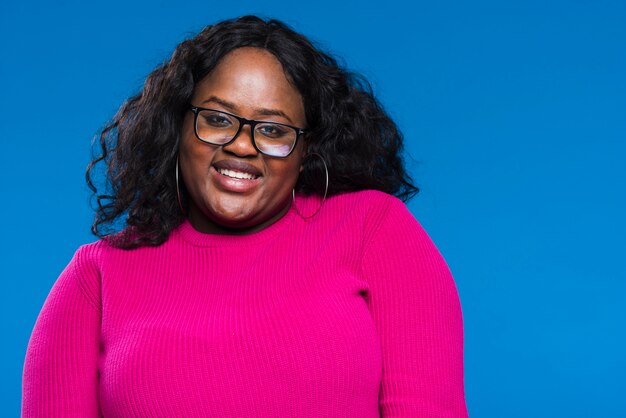 Portrait smiley woman with glasses