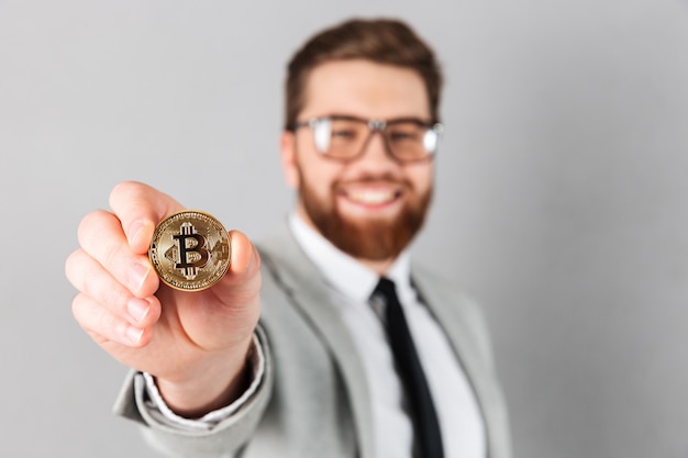 Portrait of a smiling businessman dressed in suit