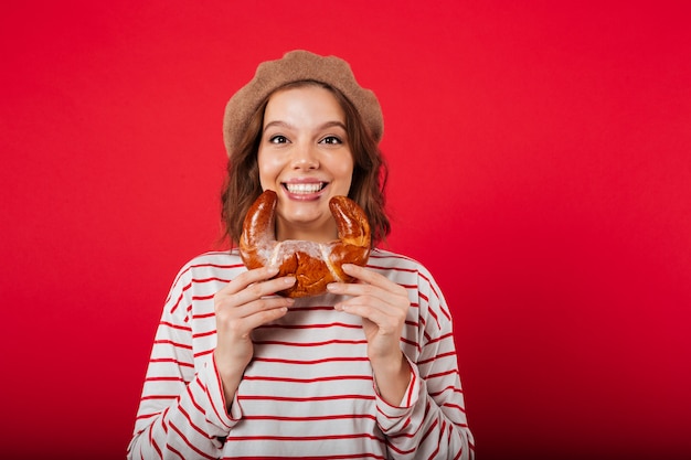 Foto gratuita ritratto di una donna sorridente