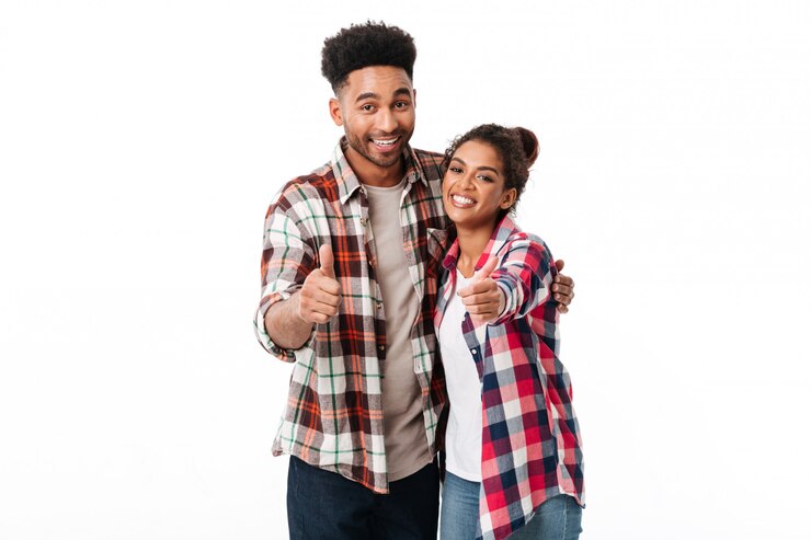 Free Photo portrait of a smiling young african couple