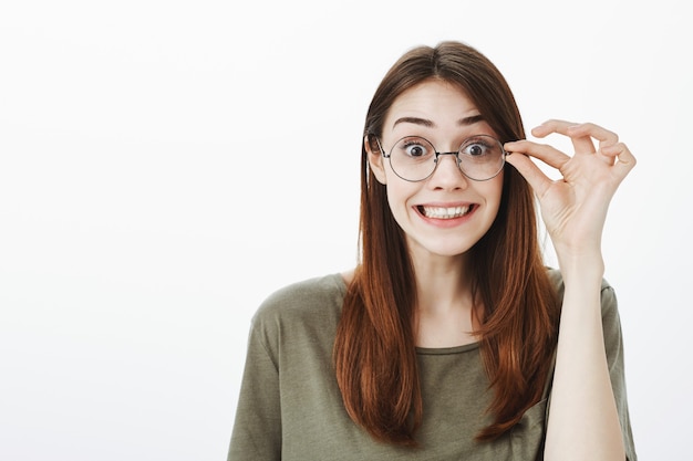 Free photo portrait of a woman in a dark green tshirt