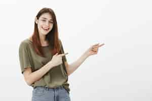 Free photo portrait of a woman in a dark green tshirt