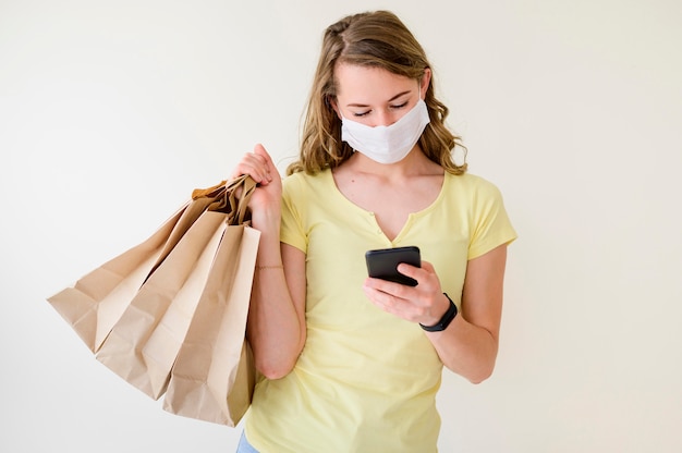 Essential Shopping Hacks for the Savvy Buyer