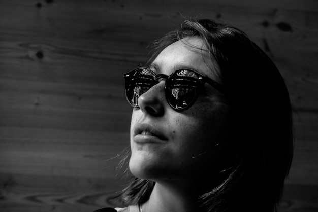 Portrait of woman wearing sunglasses