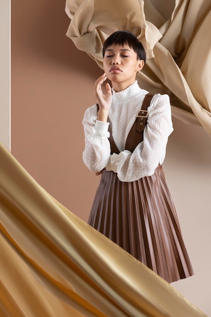 Free photo portrait of young asian woman in autumn clothes