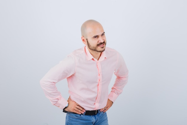 Free photo portrait of a young confident man