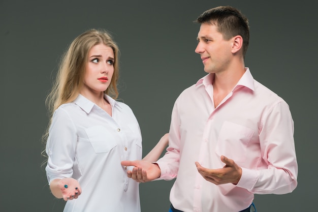 Free photo portrait of a young couple standing