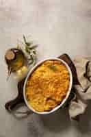 Free photo portuguese traditional delicious empadao dish