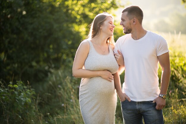 Pregnant couple