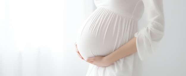 изображение беременной женщины, сгенерированное ИИ