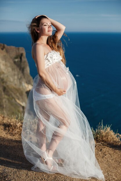 pregnant woman portrait outdoor