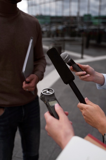 Free photo press reporter fallowing leads in a case