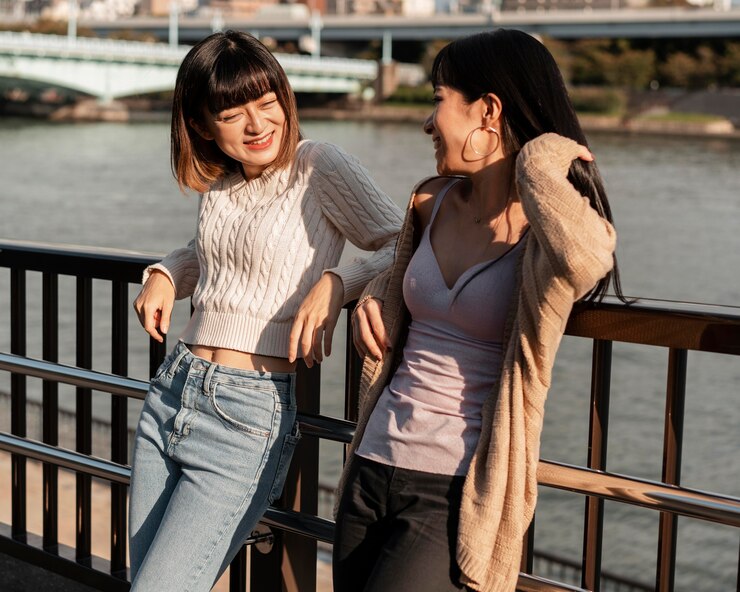 무료 Photo 함께 포즈 꽤 아시아 여자