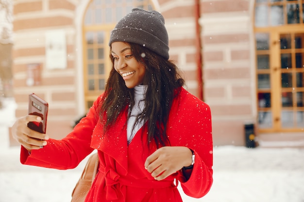 Free photo pretty black girl in winter