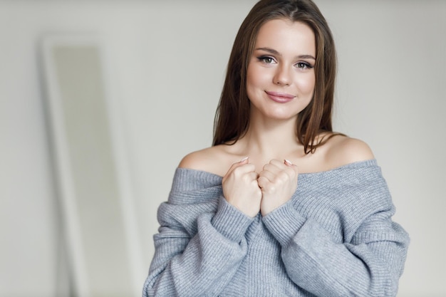 pretty young woman indoor