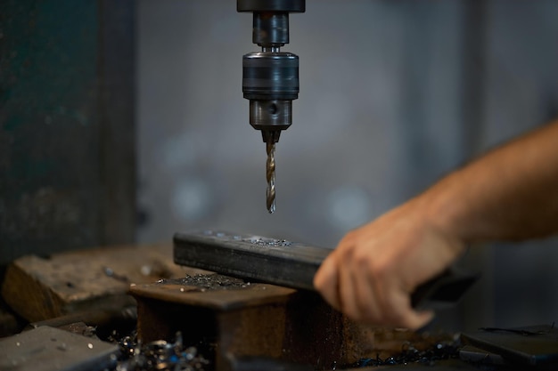 Process creating metal and fence with special tools