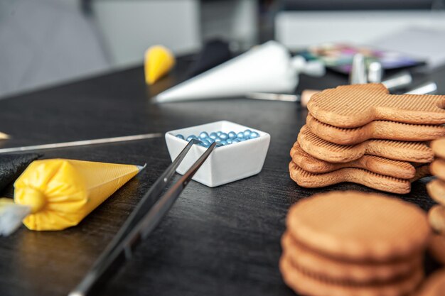 The process of making handmade gingerbread decortive details