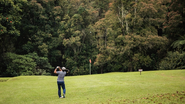 Free photo professional golfer. bali. indonesia.