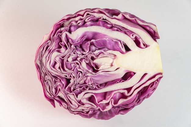 Free photo purple cabbage on the table