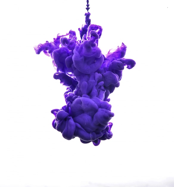 Фиолетовый чернила в воде