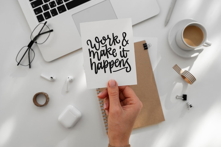 Free Photo quote on paper note with encouragement words