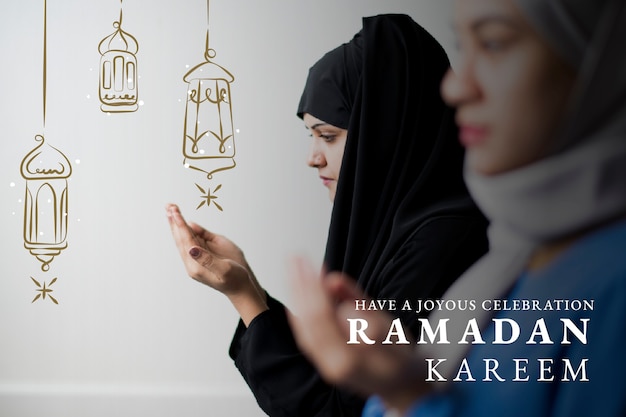 Foto gratuita banner di ramadan kareem con saluto