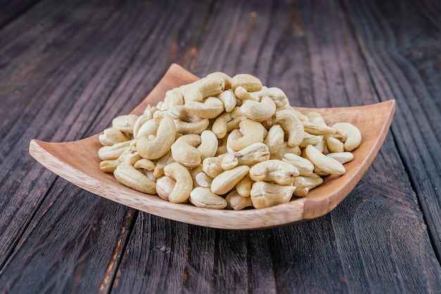 Free photo raw cashew organic group vegetarian