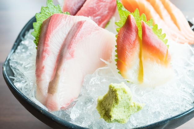 Free photo raw fresh sashimi