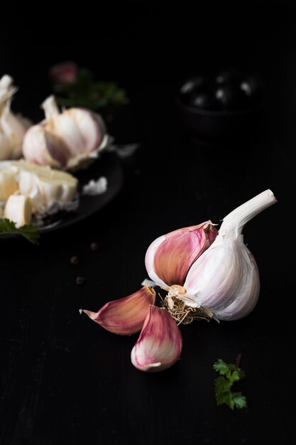 Raw garlic ingredient close up