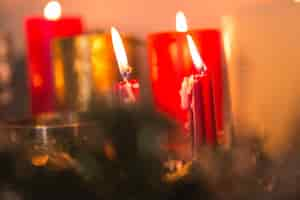 Free photo red burning candles