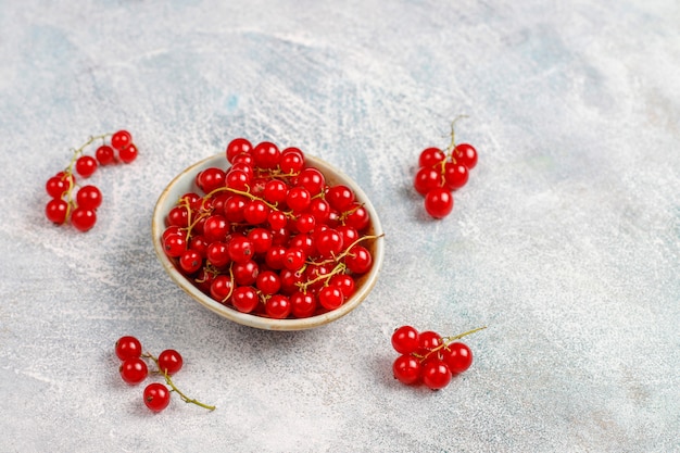 Red currant berries in a bowl