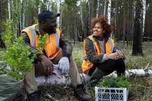 Free photo reforestation done by voluntary group