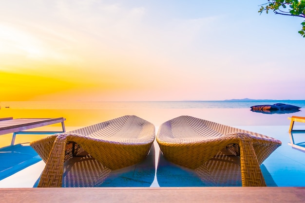 Free photo resort relax lifestyle blue chair