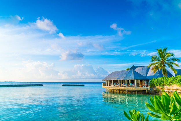 rest sunshine atoll bungalow holiday