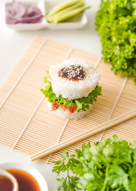 Rice ball surrounded by vegetables 