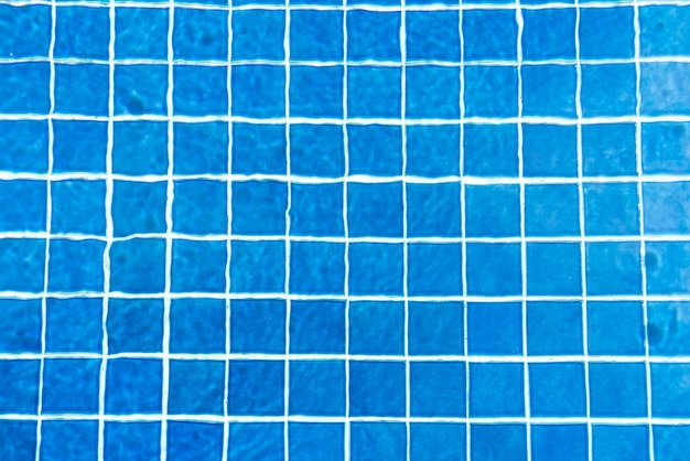 ripped water in swimming pool