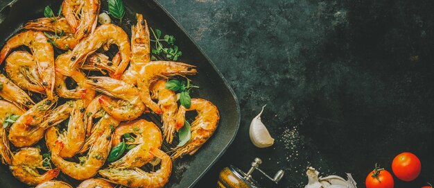 Roasted grilled shrimps on pan