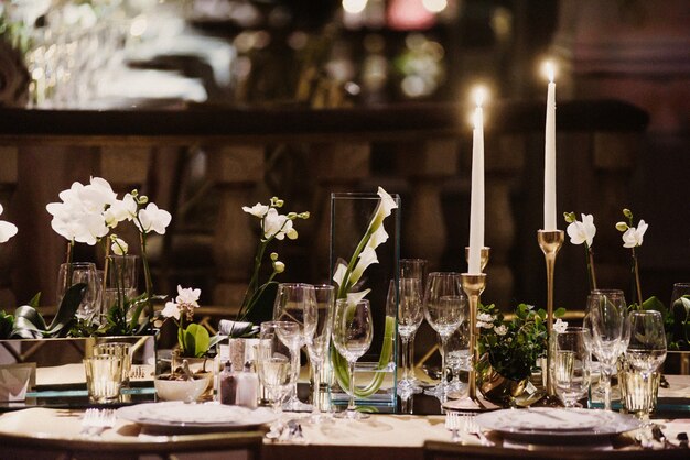 romantic table for an unforgettable evening