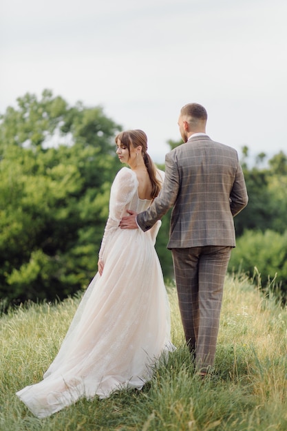 Free photo romantic wedding couple in love