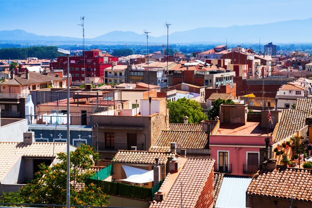 카탈로니아 도시의 지붕-피게 레스
