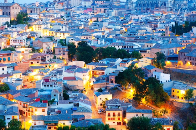 Free photo roofs of toledo in early morning