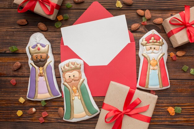 Royalty biscuit edible figurines